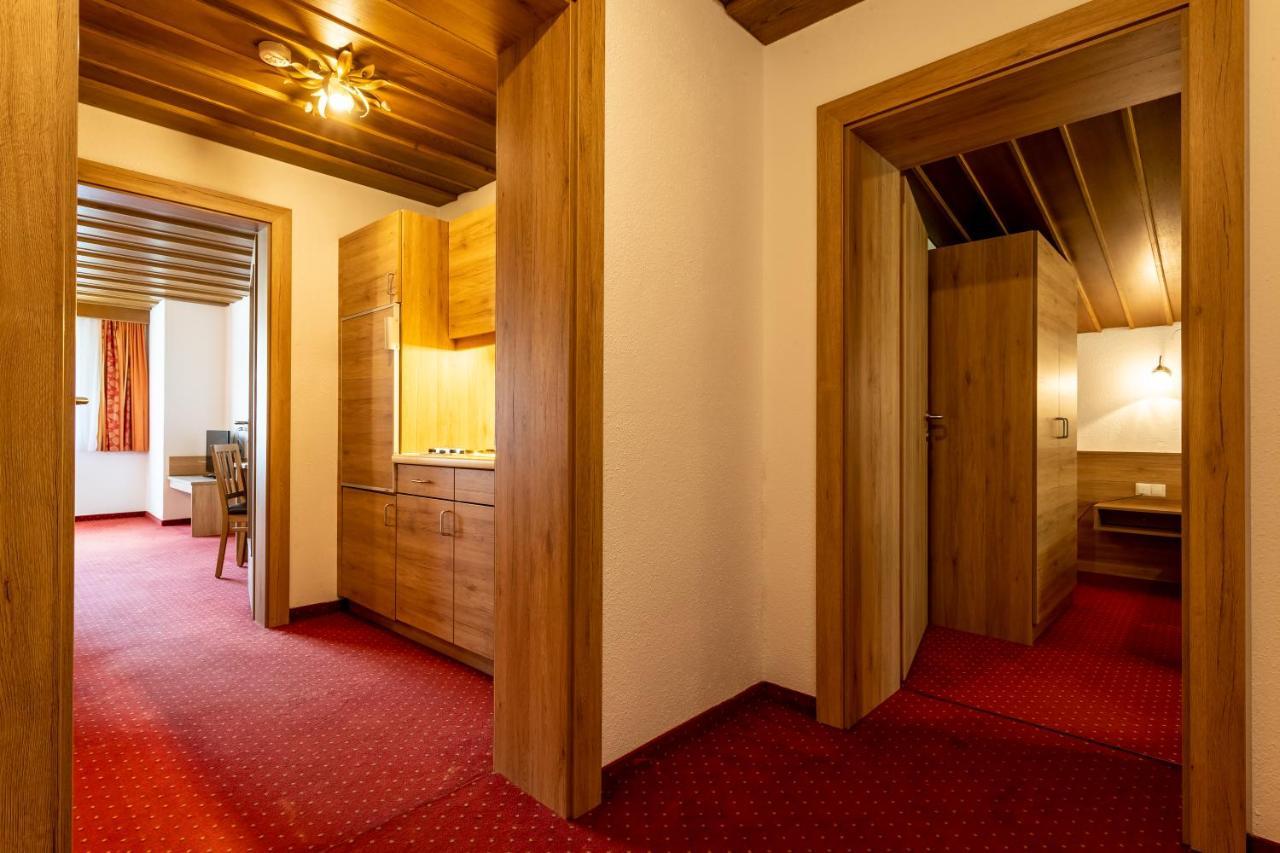 Kinderhotel Laerchenhof Obsteig Esterno foto